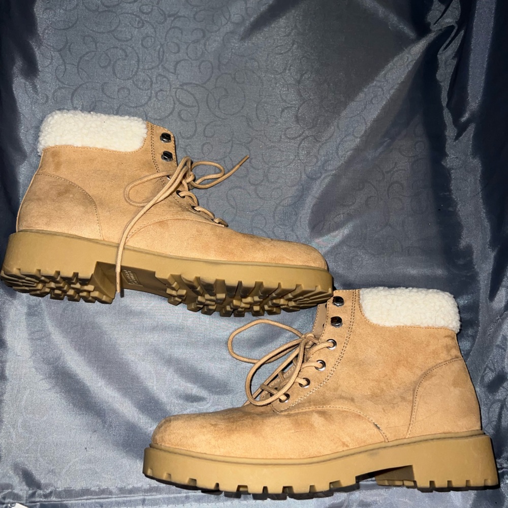 Brown Trucker Boots with Lining